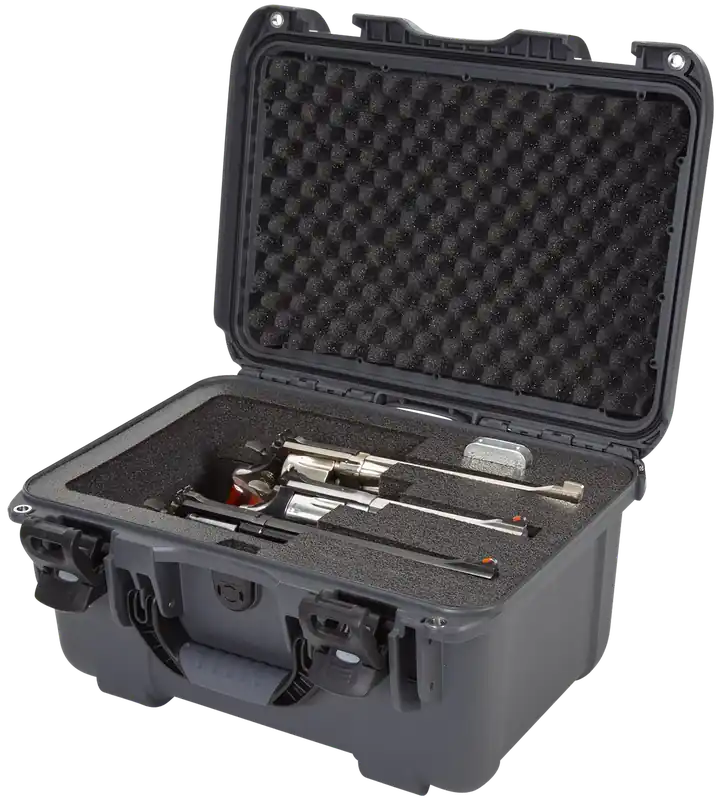 Nanuk 918REV07 Graphite Polymer Revolver Case with Foam Padding & Latches - 14.90" x 9.80" x 8.60" Interior