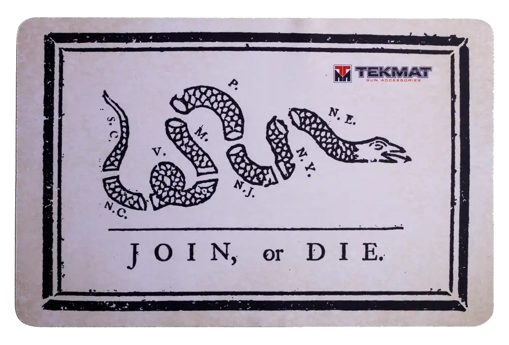 TekMat TEKR17JOIN 11"x17" Black/White Rubber Cleaning Mat - "Join or Die" Snake Design
