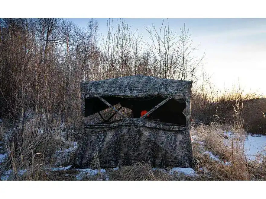 BOG GRAVE DIGGER GROUND BLIND 600D MOSSY OAK