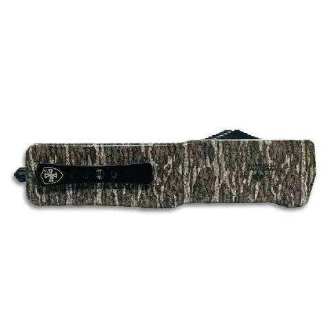 Large Zinc Mossy Oak Bottomland Tanto Black D2