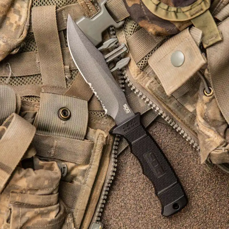 SEAL PUP NYLON SHEATH FIXED BLD KNIFE