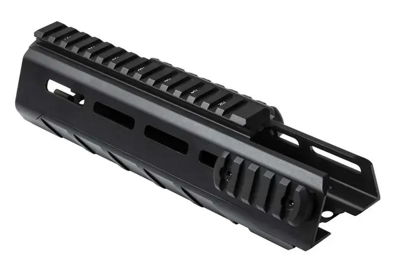 M-Lok Triangle Rail System/Carbine